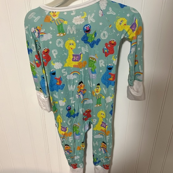 Sesame STREET NWOT LITTLE SLEEPIE - Picture 4 of 4